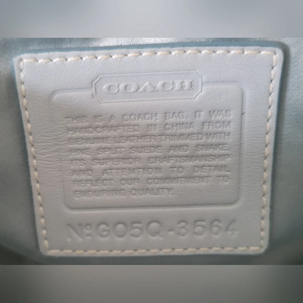🦄 🦋 COACH BUTTERFLY MOTIF FRAME BAG G05Q-3564 🦋🦄 - Picture 17 of 17